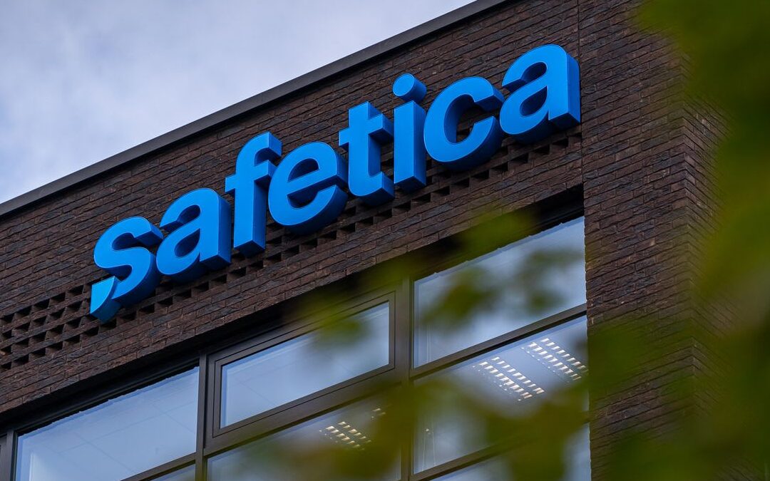 انتی ویروس شرکتی